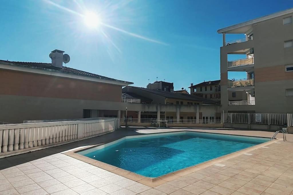 Charmant 2P, Piscine, Clim, A 5 Min De La Plage Валлоріс Екстер'єр фото